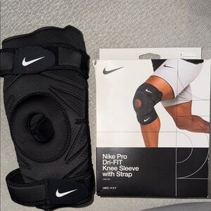 Nike Black Knee Support with Strap